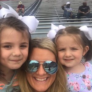 Meet your Posher, Cheryl